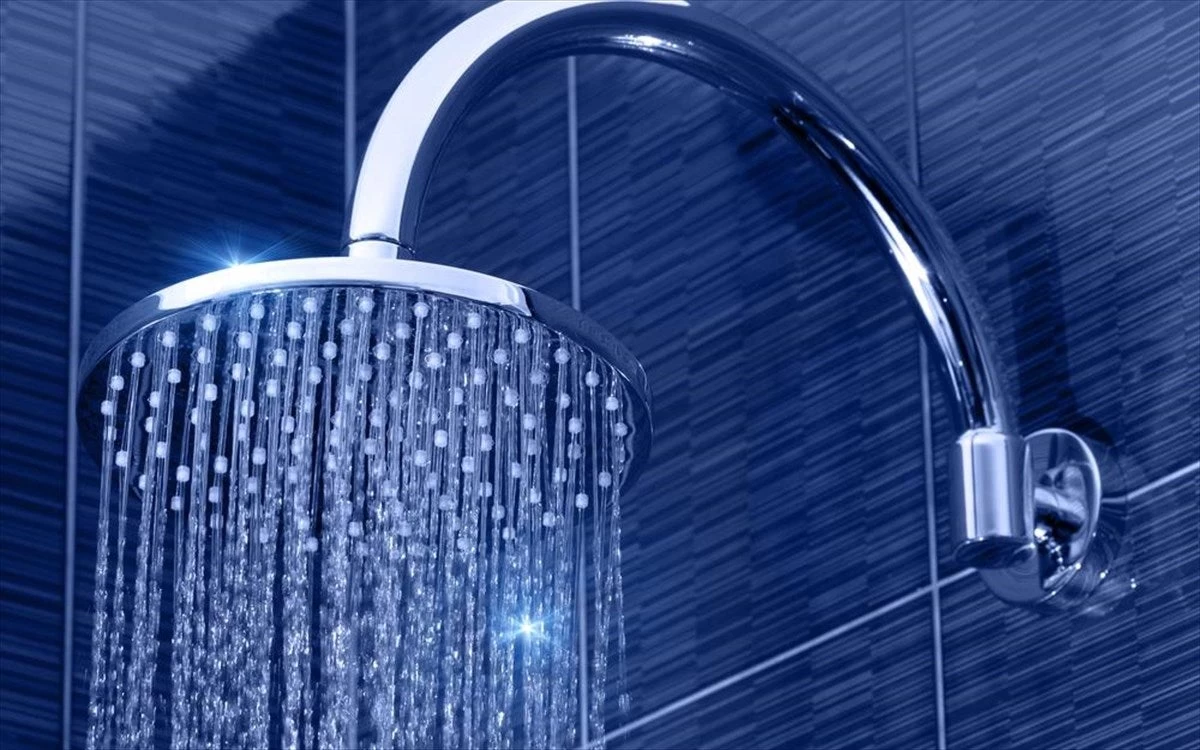 Και όμως το κρύο ντουζ κάνει καλό! Τα 8 οφέλη για την υγεία μας